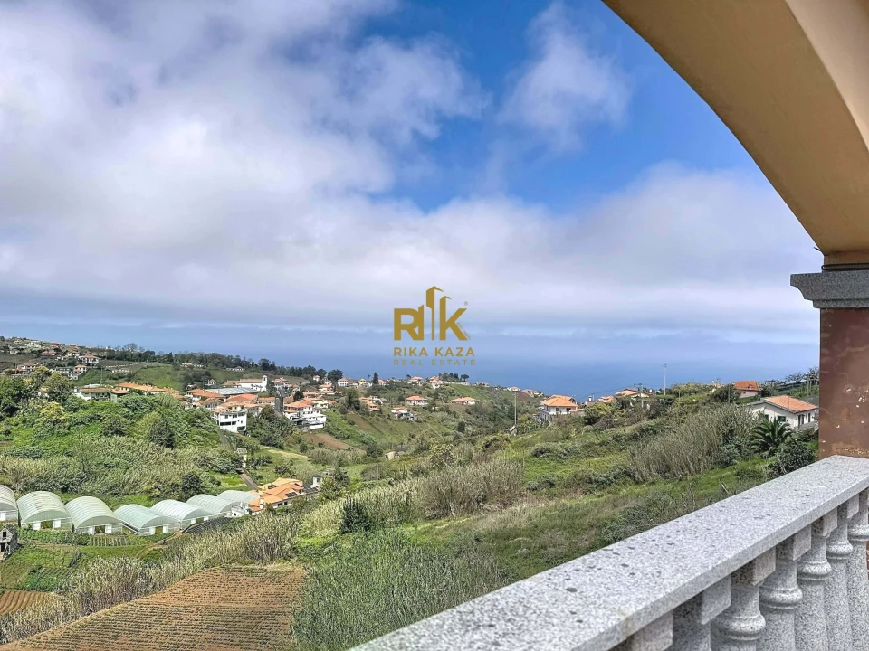 Moradia T5 para Venda em São Jorge Foto 4