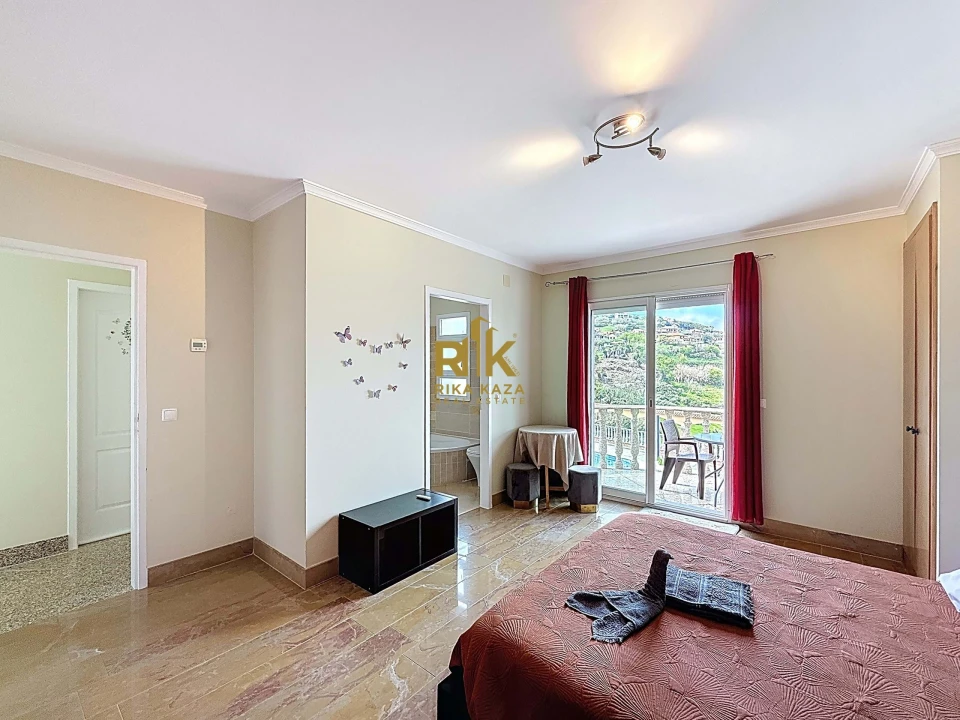 Moradia T5 para Venda em São Jorge Foto 33