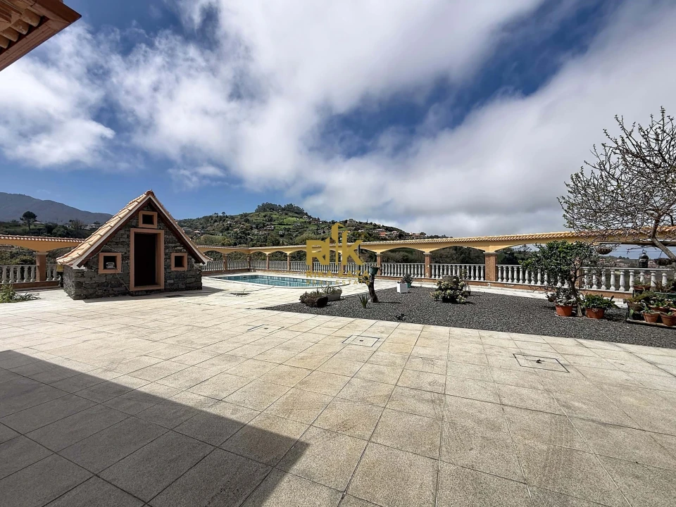 Moradia T5 para Venda em São Jorge Foto 26