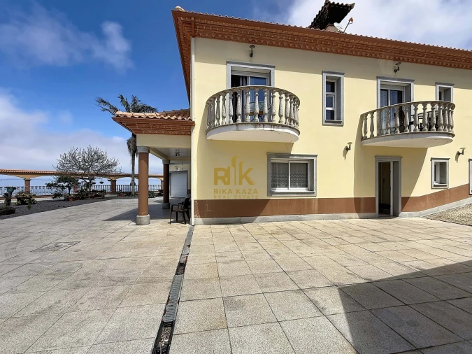 Moradia T5 para Venda em São Jorge Foto 24