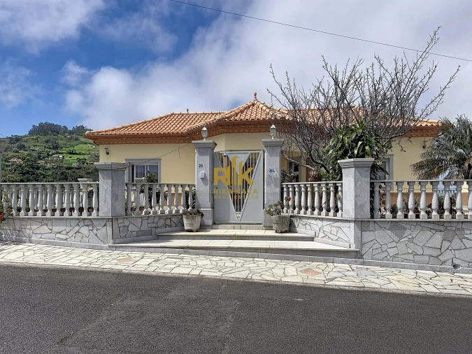 Moradia T5 para Venda em São Jorge Foto 27