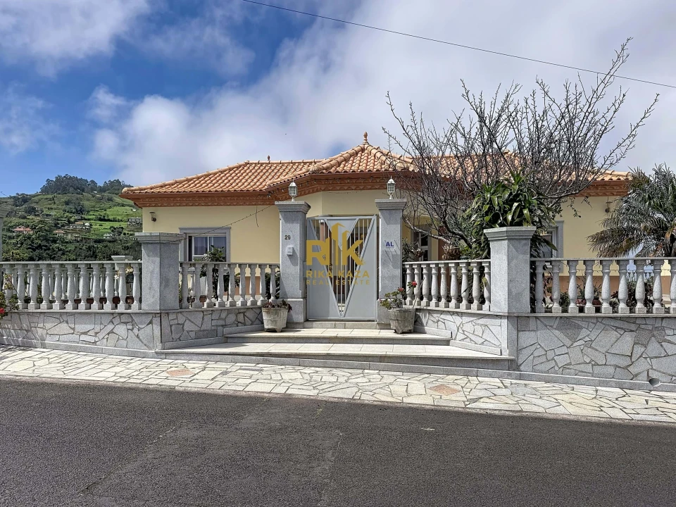 Moradia T5 para Venda em São Jorge Foto 27