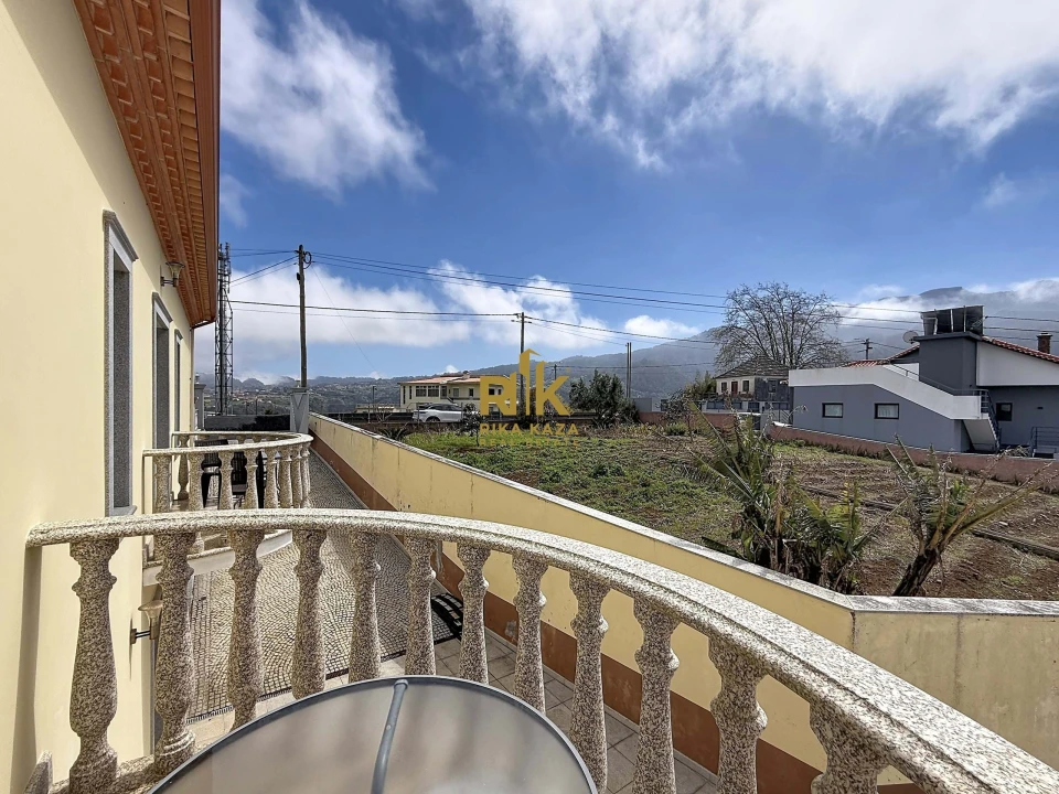 Moradia T5 para Venda em São Jorge Foto 46