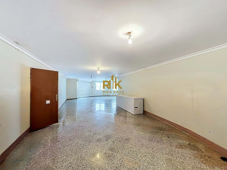 Moradia T5 para Venda em São Jorge Foto 82