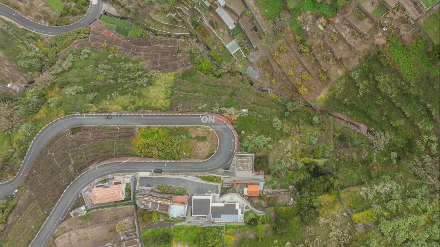 Terreno para Venda em Camara de Lobos Foto 5