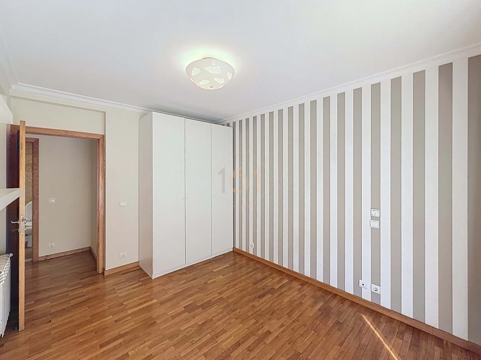 Apartamento T2 para Arrendamento em Matosinhos e Leça da Palmeira Foto 15