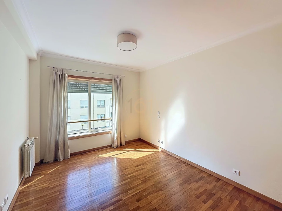 Apartamento T2 para Arrendamento em Matosinhos e Leça da Palmeira Foto 10