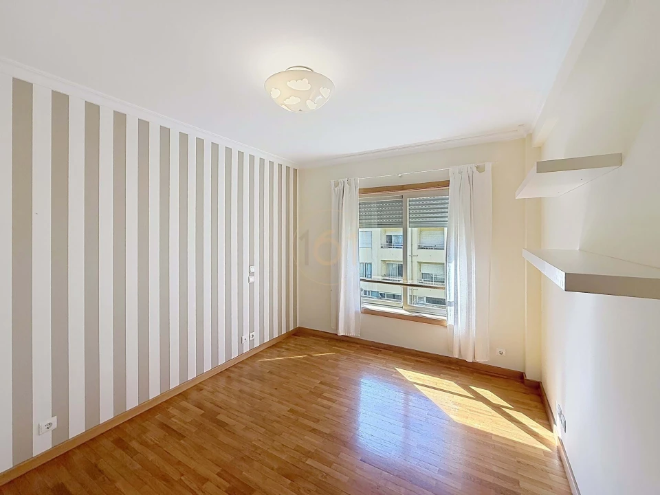 Apartamento T2 para Arrendamento em Matosinhos e Leça da Palmeira Foto 14