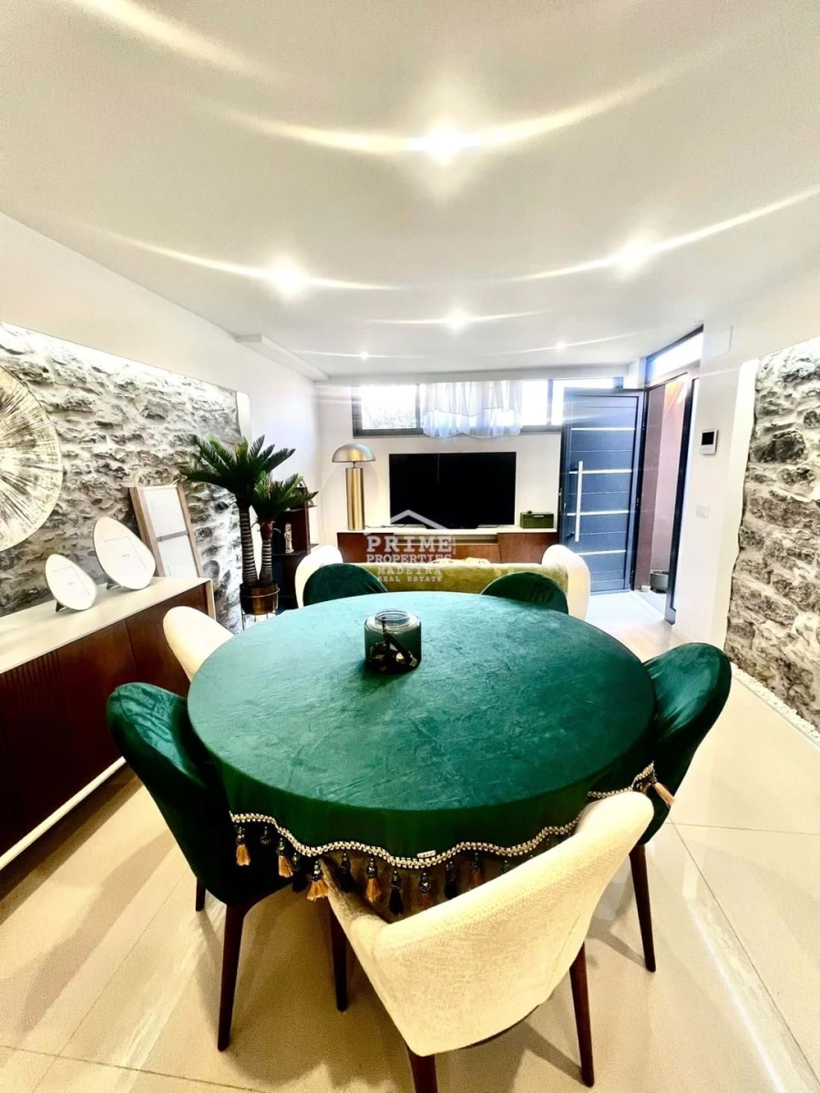 Moradia T2 para Venda em Funchal (São Pedro) Foto 2