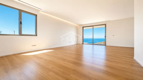Moradia T2 para Venda em Arco da Calheta