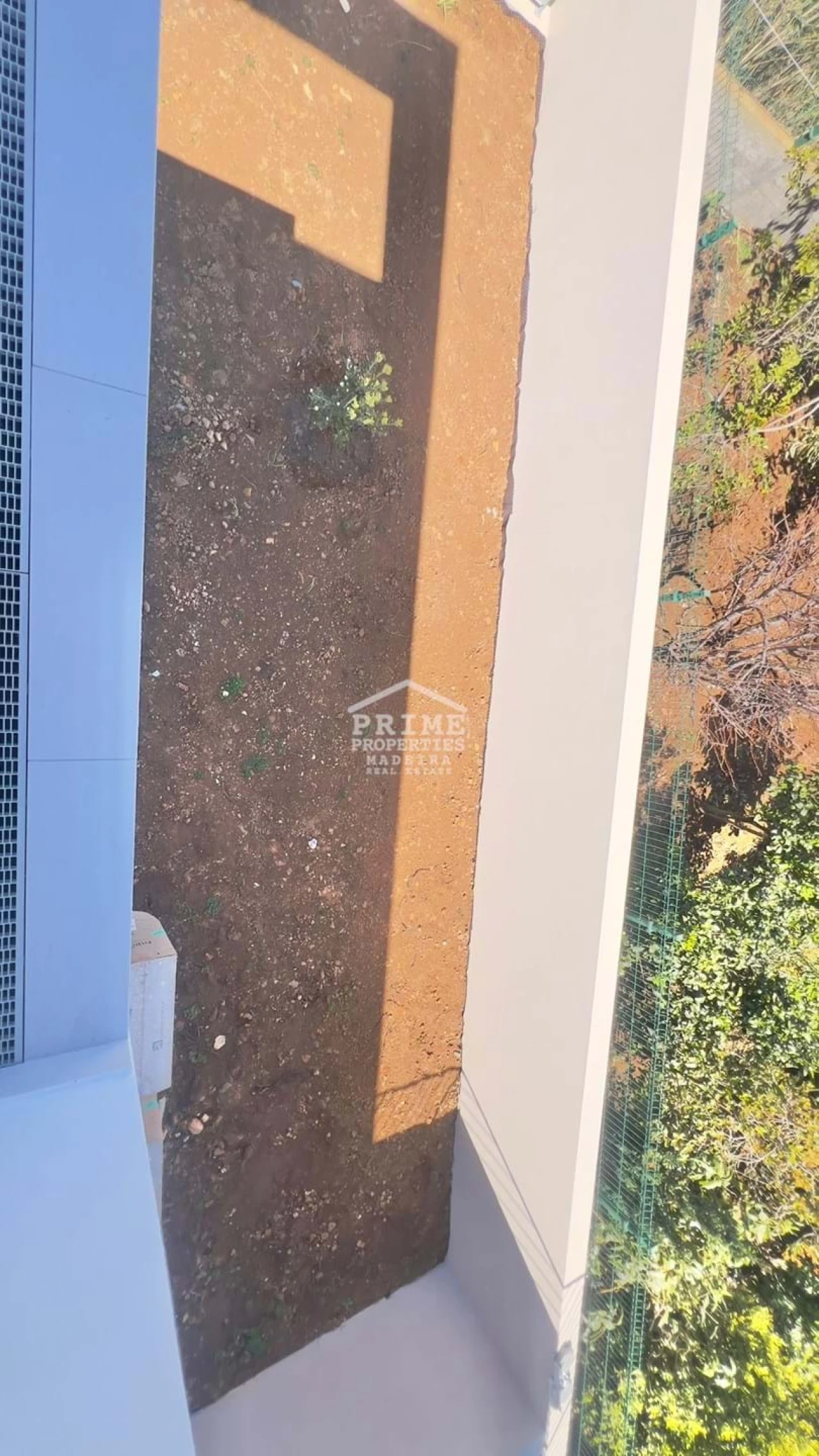 Moradia T2 para Venda em Arco da Calheta Foto 39