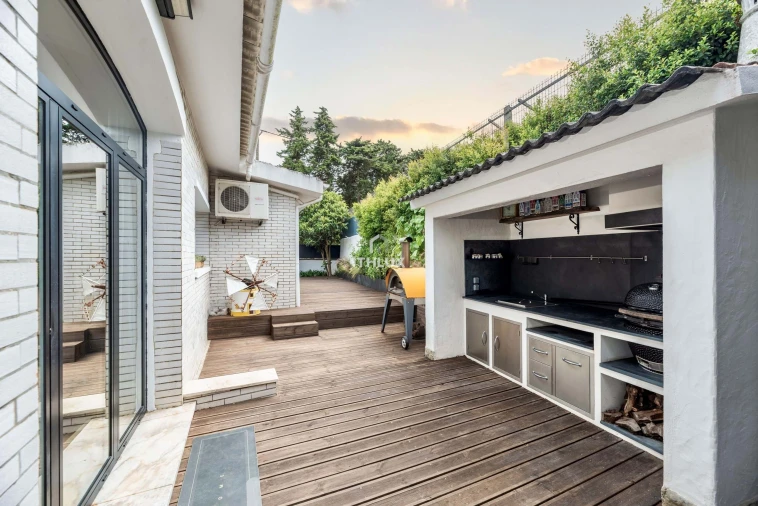 Moradia T4 para Venda em Cascais e Estoril Foto 11