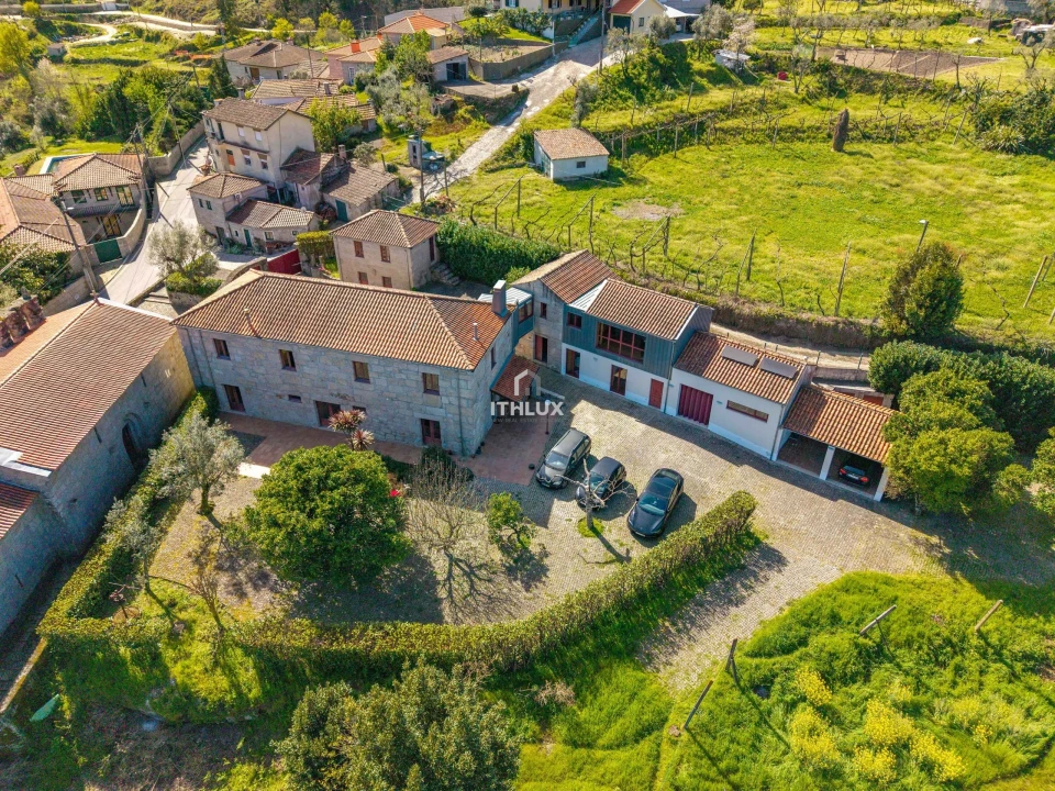 Quinta T5 para Venda em Gondar Foto 1