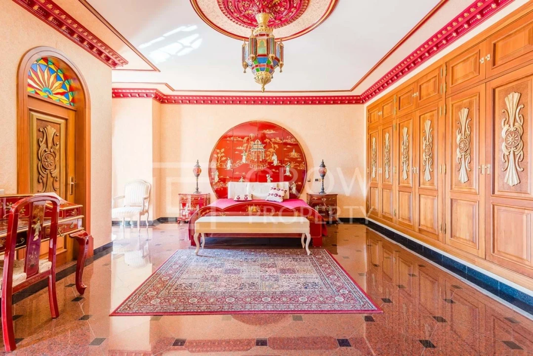 Moradia T5 para Venda em Quarteira Foto 3