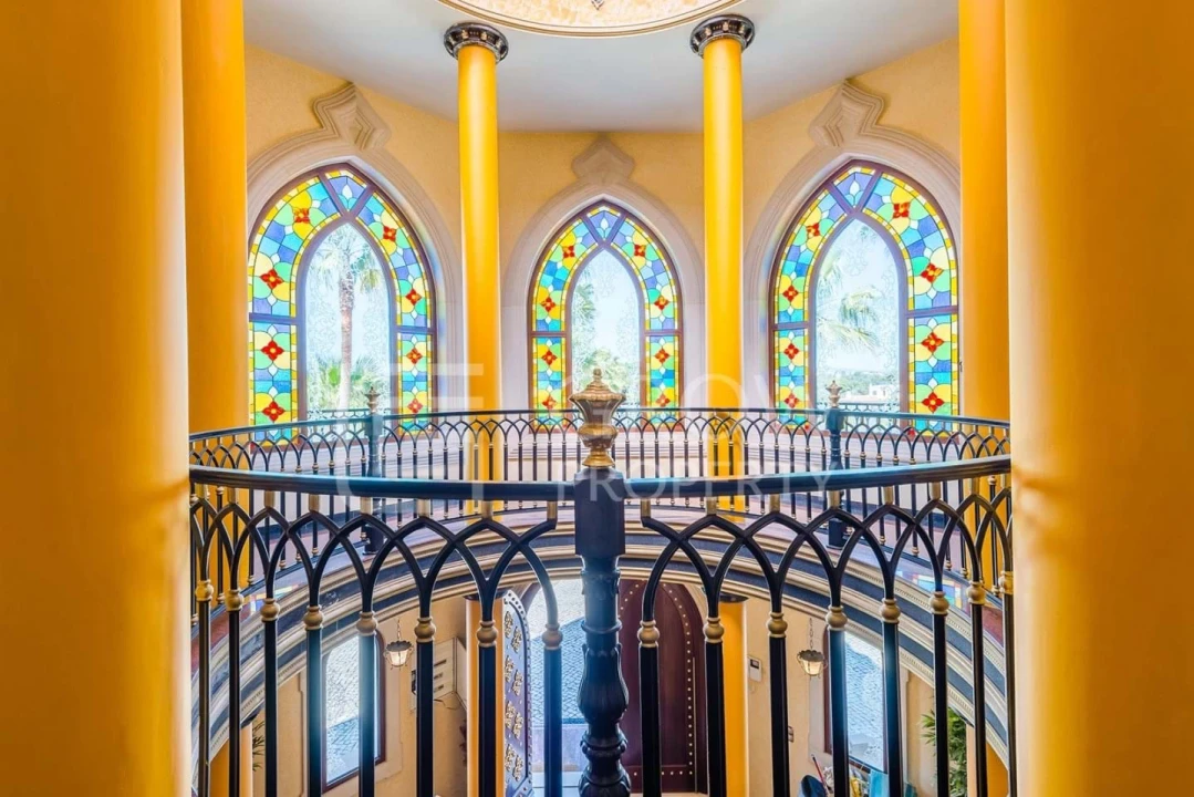 Moradia T5 para Venda em Quarteira Foto 5