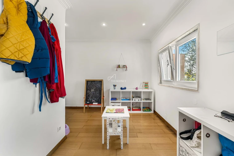 Moradia T4 para Venda em Palhais e Coina Foto 8