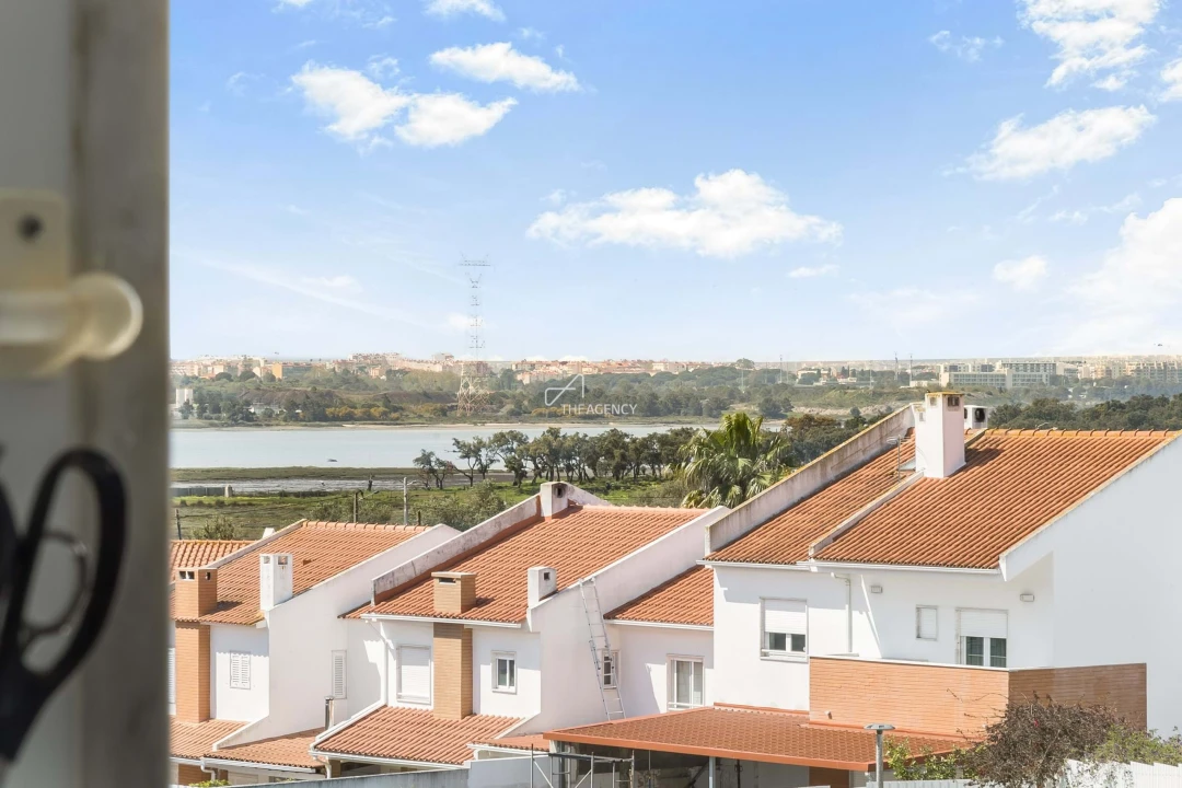 Moradia T4 para Venda em Palhais e Coina Foto 27