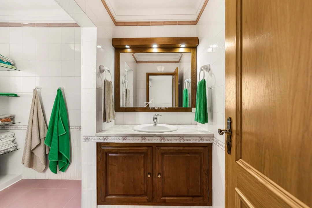 Moradia T4 para Venda em Palhais e Coina Foto 18