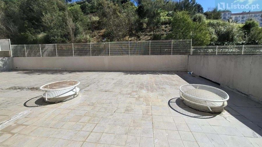 Apartamento T2 para Venda em Agualva e Mira-Sintra Foto 15