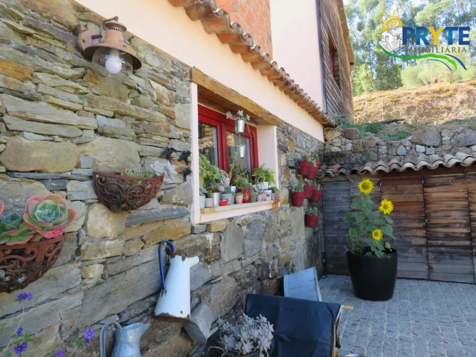 Quinta T8 para Venda em Sertã Foto 111