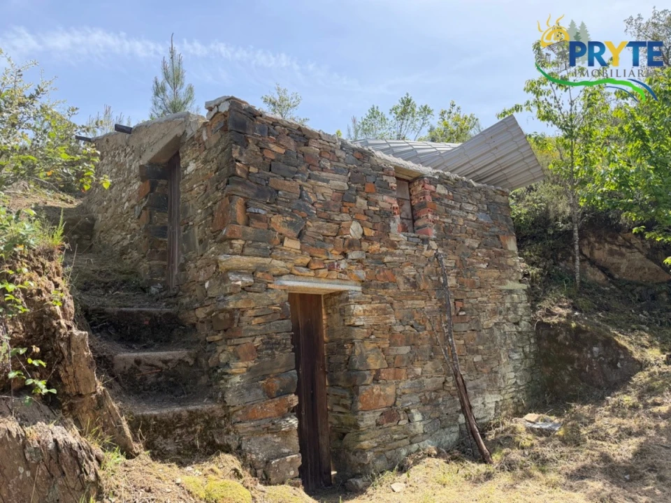 Terreno para Venda em Varzea dos Cavaleiros Foto 2
