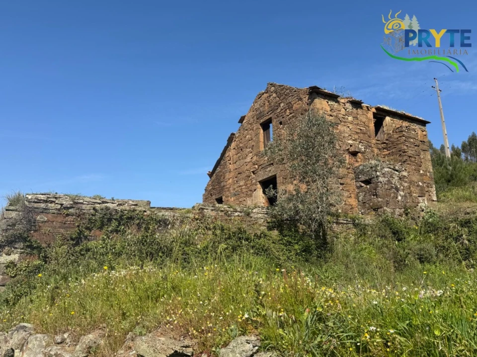 Terreno para Venda em Varzea dos Cavaleiros Foto 5
