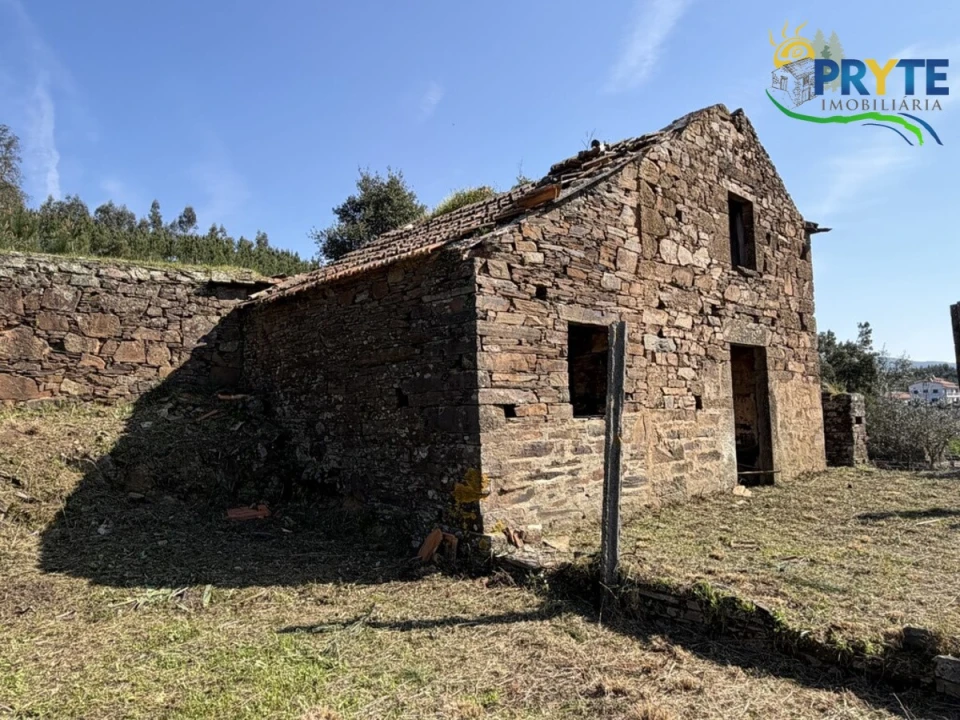 Terreno para Venda em Varzea dos Cavaleiros Foto 20