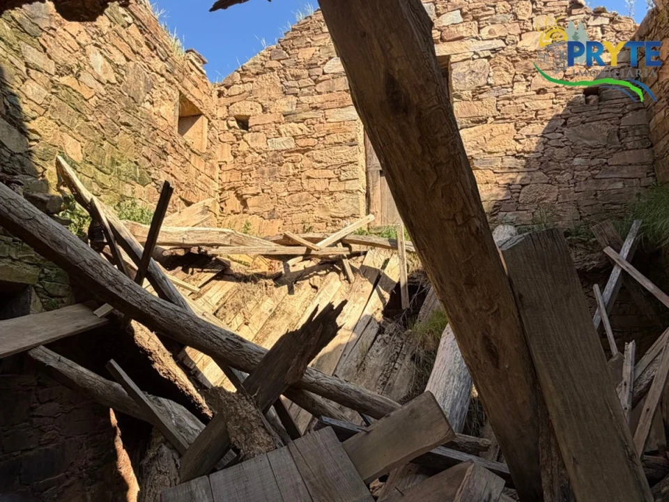 Terreno para Venda em Varzea dos Cavaleiros Foto 22