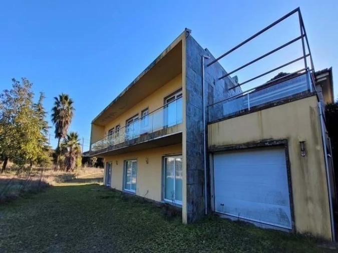 Moradia T3 para Venda em Louredo Foto 8