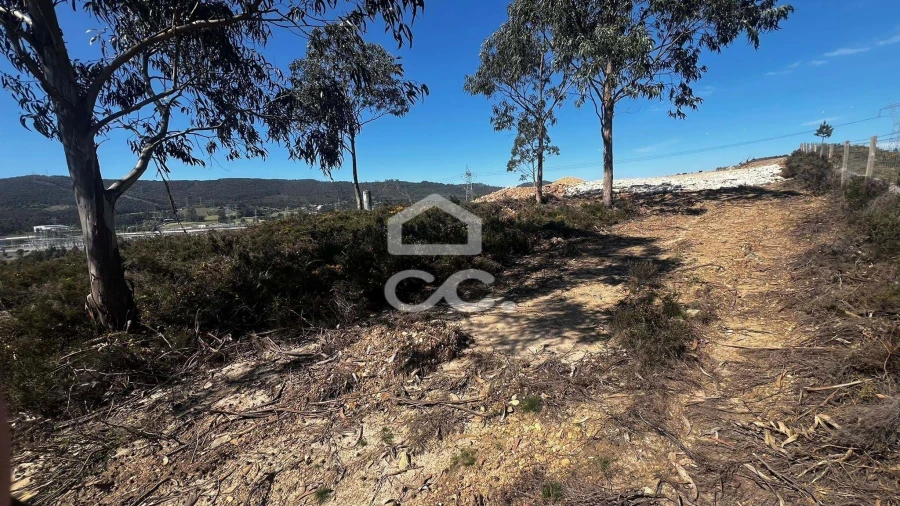 Terreno para Venda em Recarei Foto 2