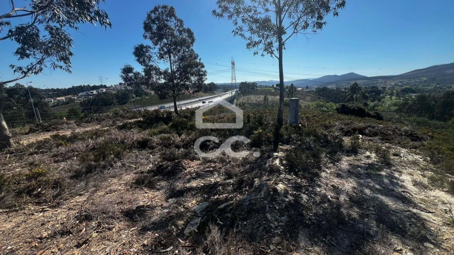 Terreno para Venda em Recarei Foto 8