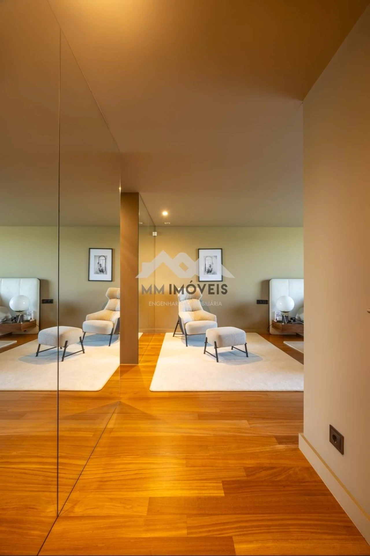 Moradia T4 para Venda em Água Longa Foto 46