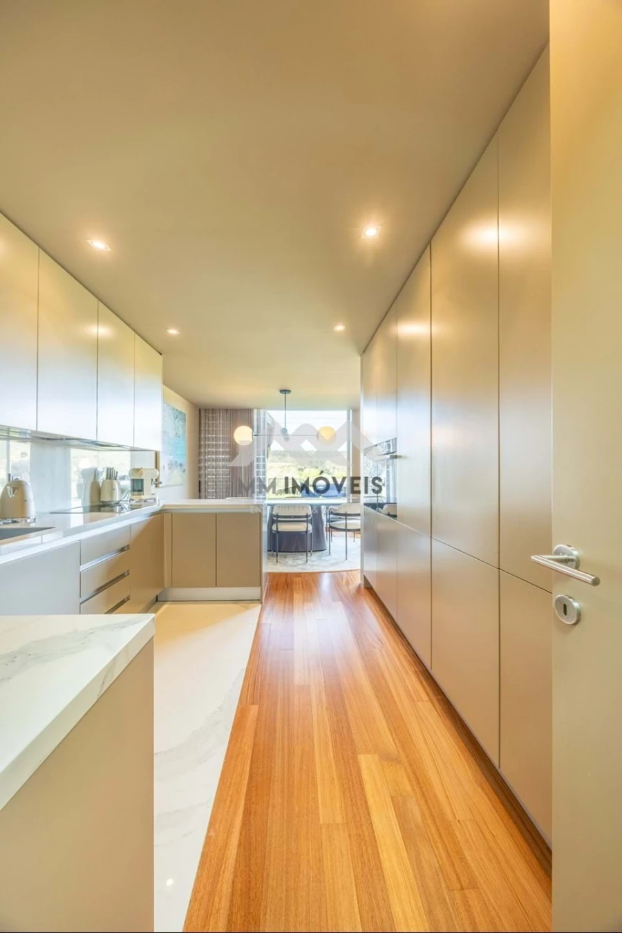 Moradia T4 para Venda em Água Longa Foto 12