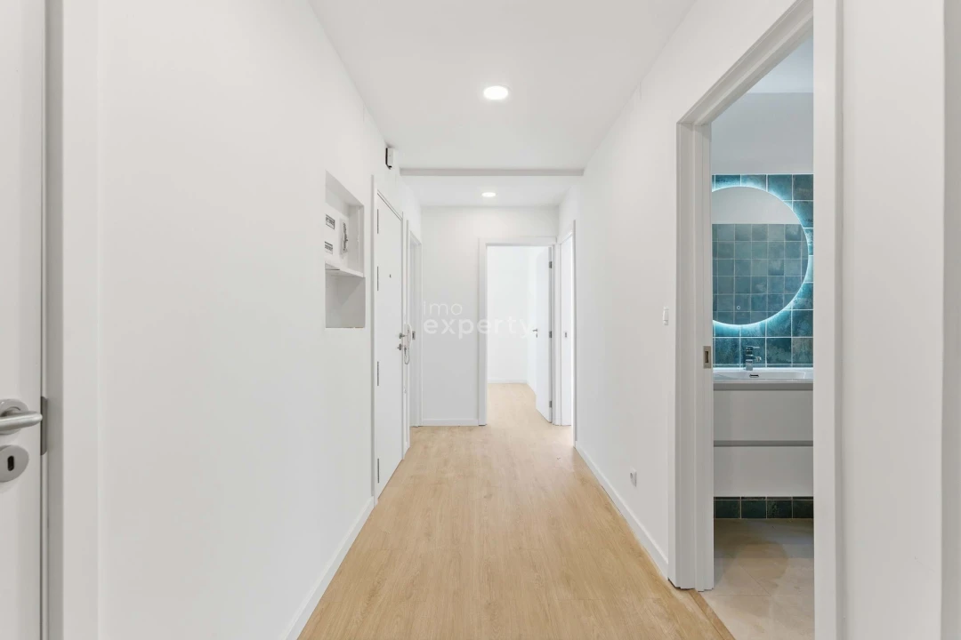 Apartamento T3 para Venda em Massamá e Monte Abraão Foto 6