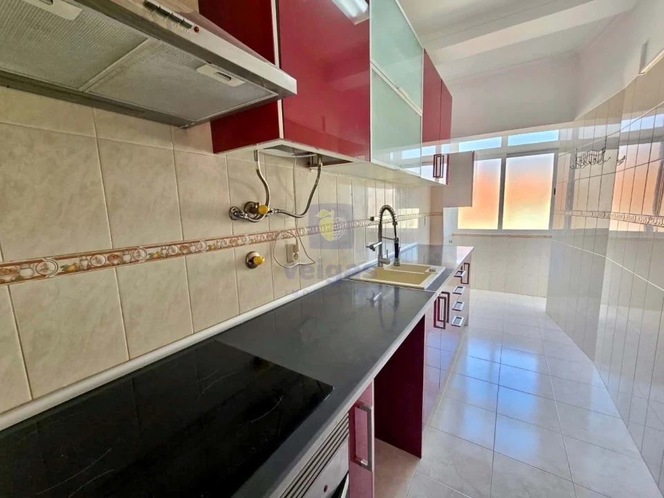 Apartamento T1 para Arrendamento em Arroios Foto 12