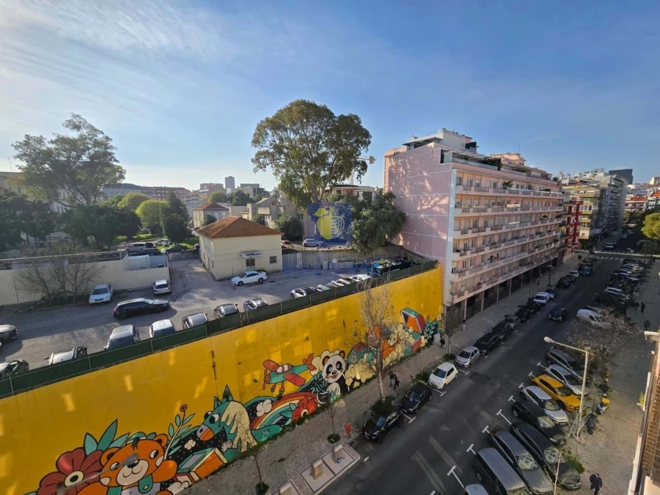 Apartamento T1 para Arrendamento em Arroios Foto 25