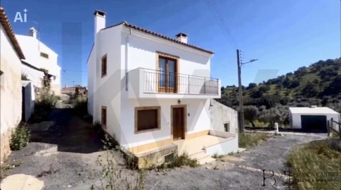 Moradia T2 para Venda em Alcoutim e Pereiro