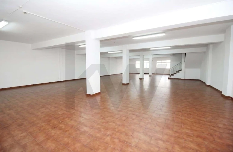 Negócio para Arrendamento férias em São Silvestre Foto 5