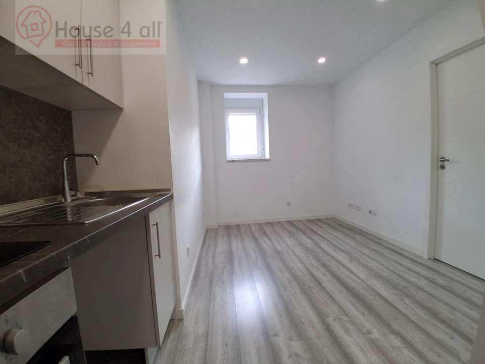Apartamento T2 para Arrendamento em Mafra Foto 2