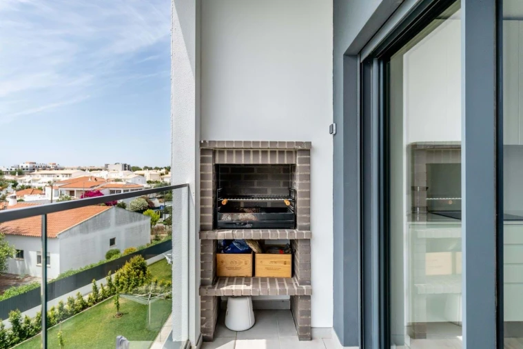 Apartamento T2 para Arrendamento em Ferreiras Foto 5