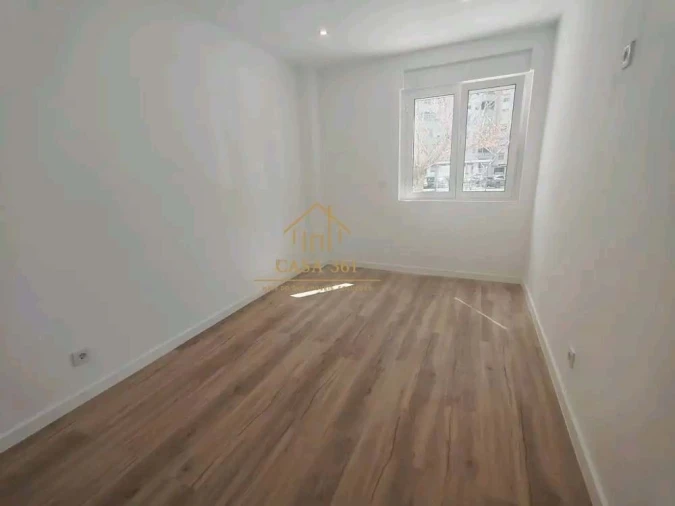 Apartamento T2 para Venda em Odivelas Foto 4