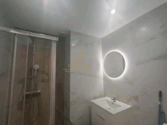 Apartamento T2 para Venda em Odivelas Foto 6