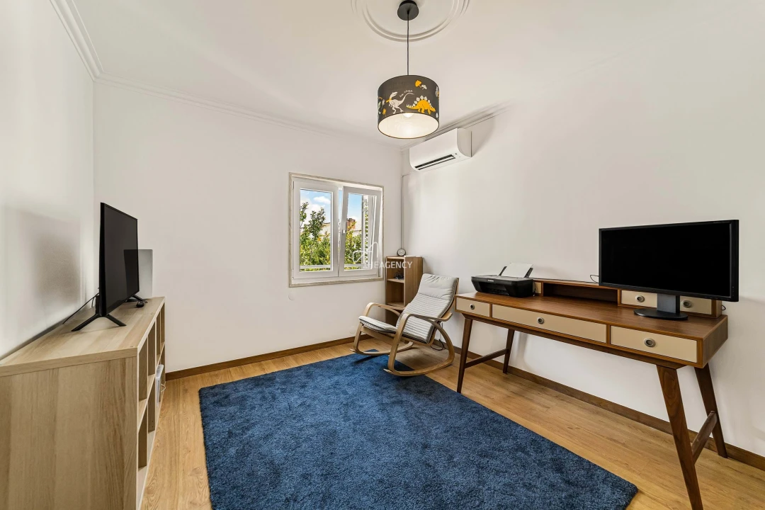 Moradia T4 para Venda em Palhais e Coina Foto 16