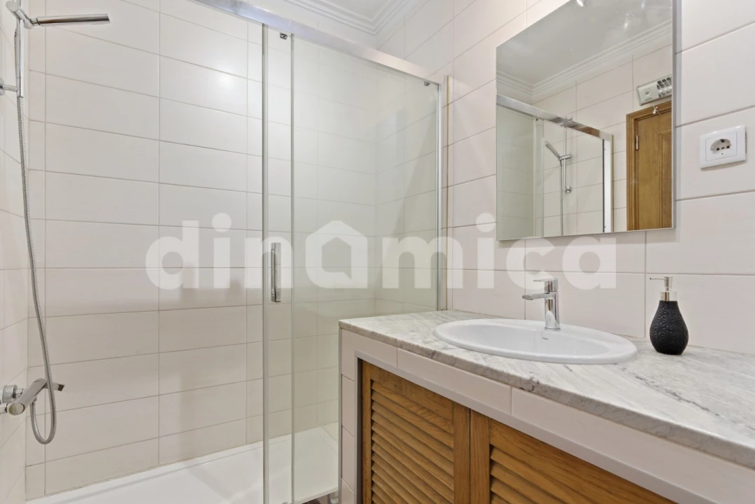 Apartamento T3 para Venda em Vila Nova de Famalicão e Calendário Foto 25