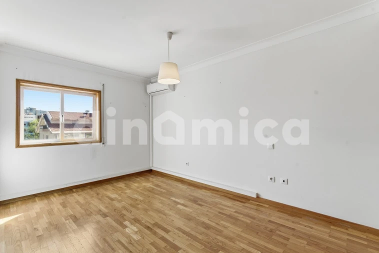 Apartamento T3 para Venda em Vila Nova de Famalicão e Calendário Foto 21