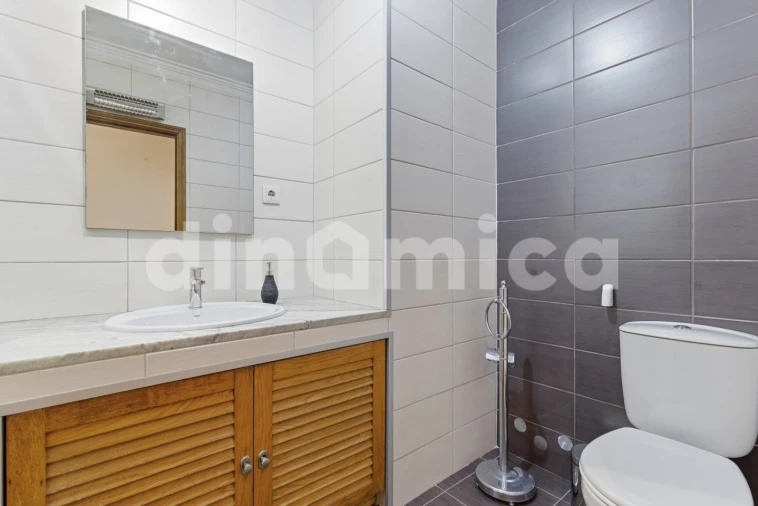 Apartamento T3 para Venda em Vila Nova de Famalicão e Calendário Foto 26