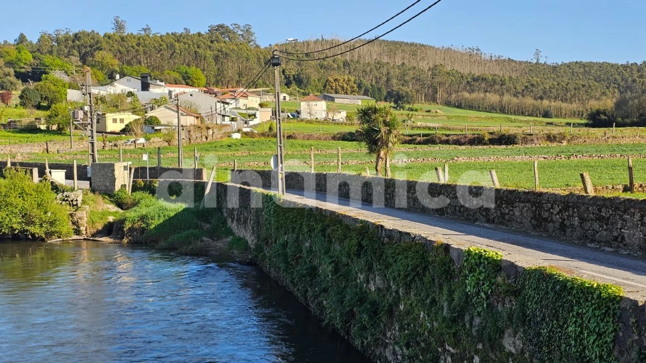 Armazém para Venda em Rio Mau e Arcos Foto 13