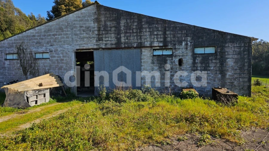 Armazém para Venda em Rio Mau e Arcos