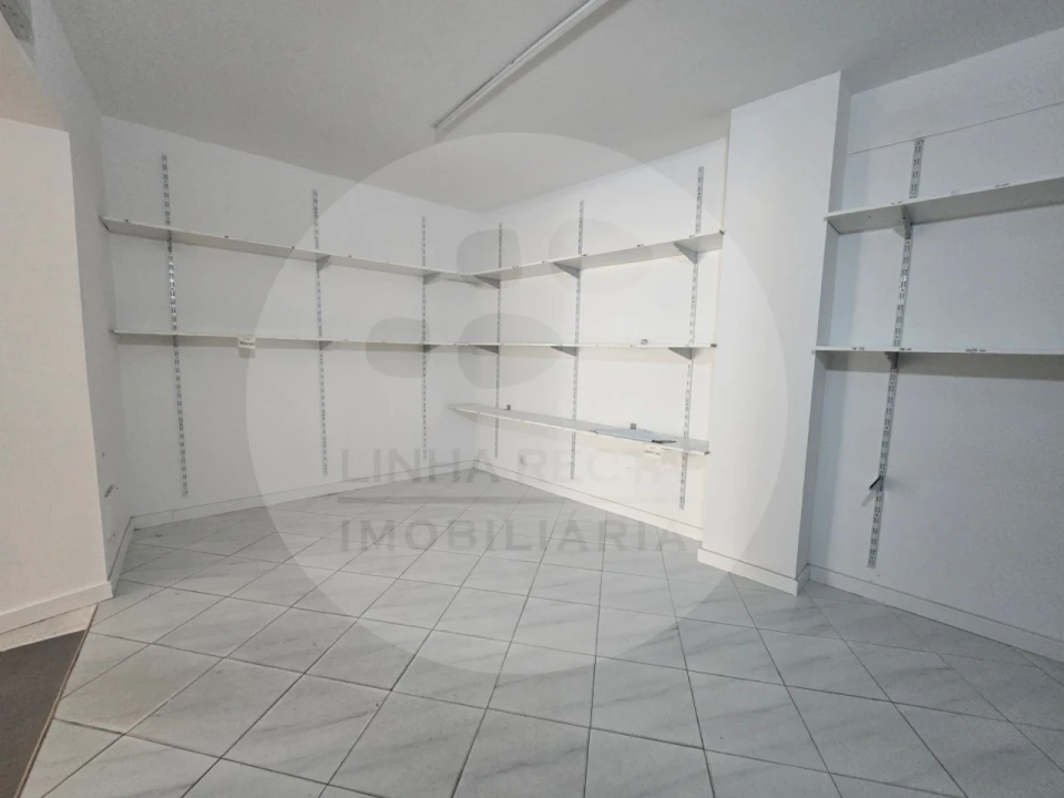 Loja para Venda em União das Freguesias de Setúbal Foto 16