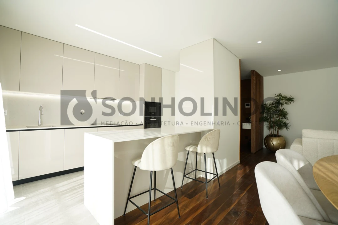 Apartamento T1 para Venda em Cidade da Maia Foto 18